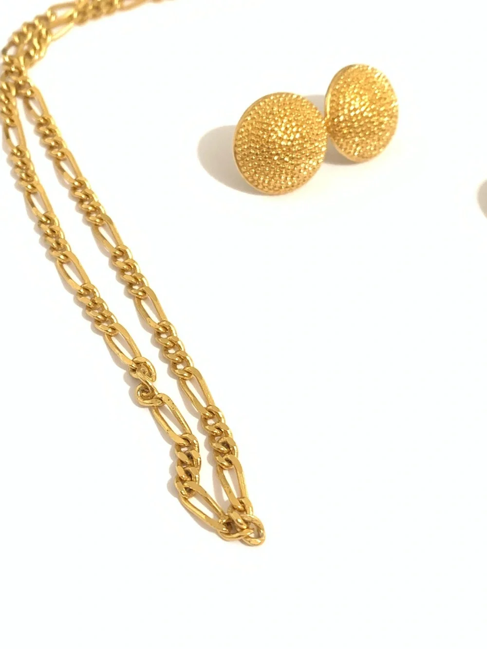 Avon napier gold